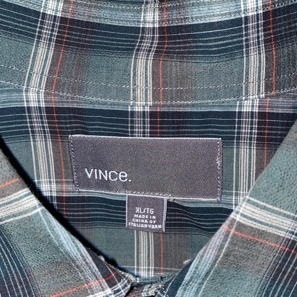 Vince dress shirt size xl.
